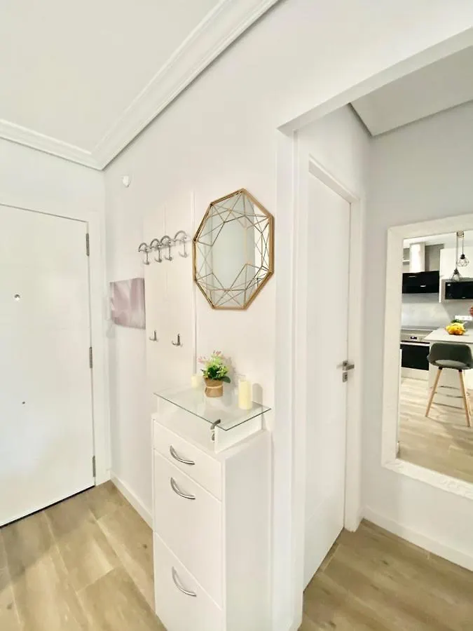 Apartamento Lujo Pere 萨洛 0*,